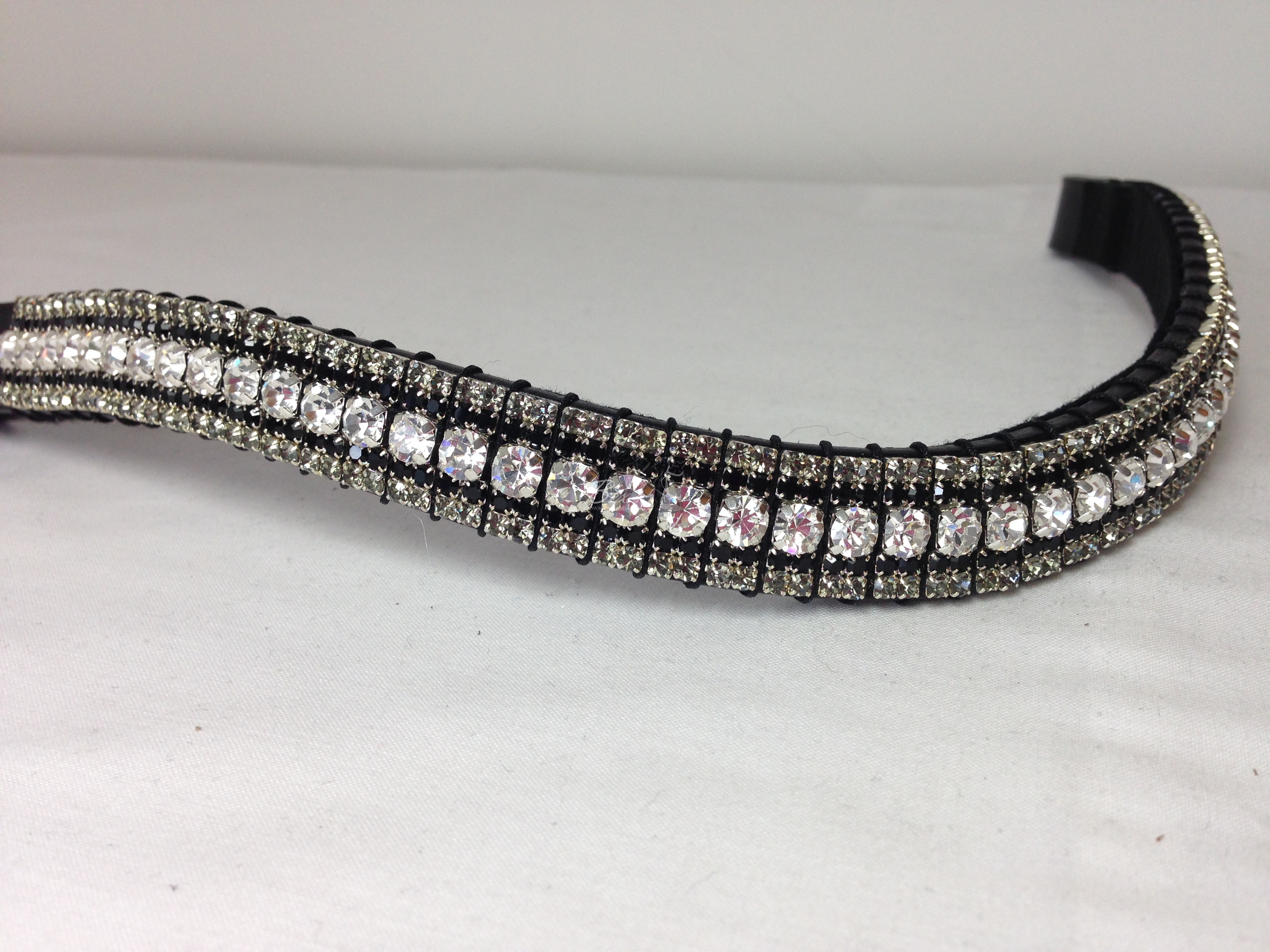 Designer Look U 5 ROW clear crystal  Browband Great Gift offer BLACK New BLING 